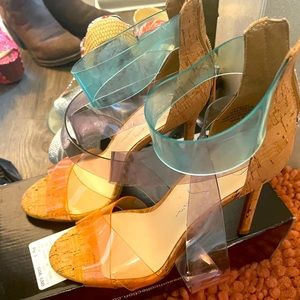 Beautiful sandals like new